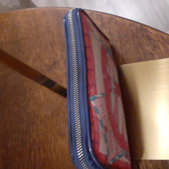 BRIGHTON LEATHER VIP WALLET HANDPAINTED EUC - Picture 6 of 15